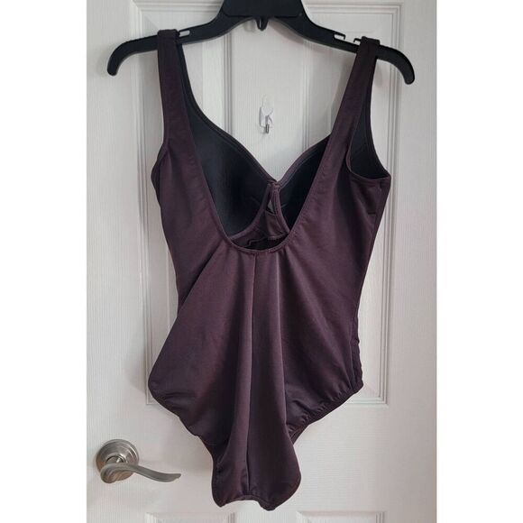 MiracleSuit Tummy Control Ruched OnePiece 14 - Picture 2 of 11